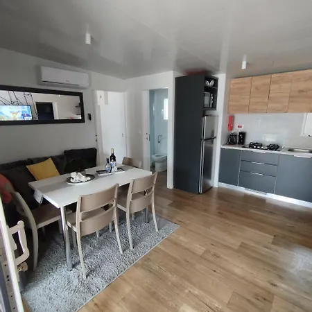 Camping Mobile Nika & Monika *