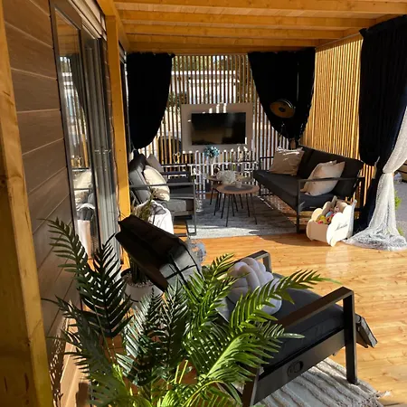 Camping Mobile Nika & Monika Biograd Na Moru