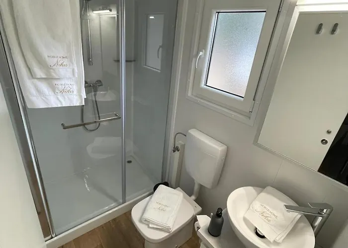 Mobile Nika & Monika