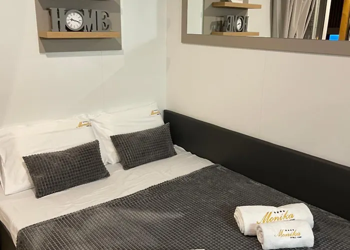 Mobile Nika & Monika