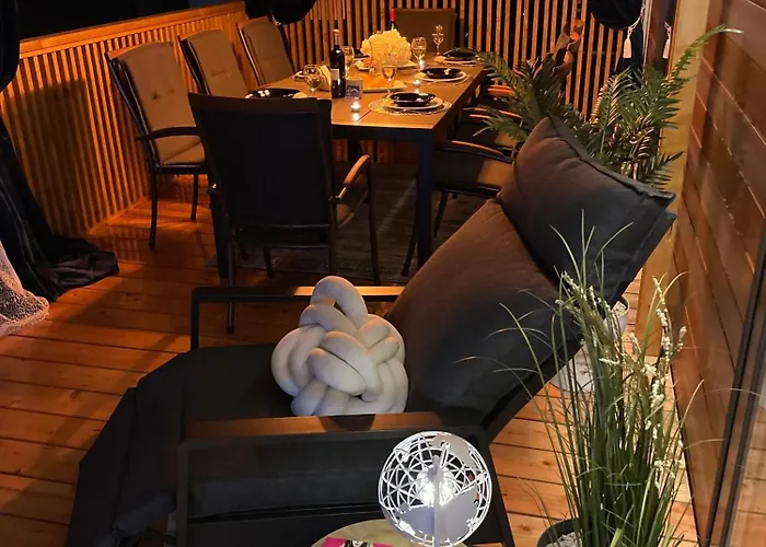 Mobile Nika & Monika 비오그라드나모루