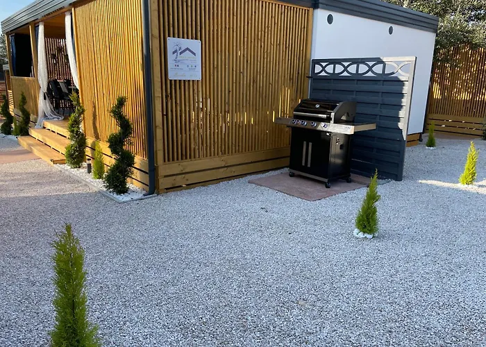 캠프장 Mobile Nika & Monika *