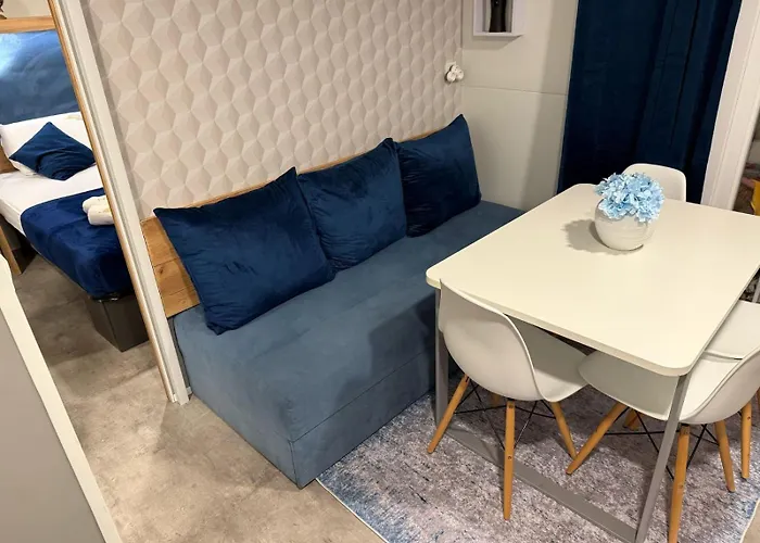 캠프장 Mobile Nika & Monika